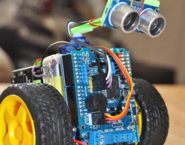 CLB LEGO & ROBOTICS Tại SISU CAFE – Không Gian Học Tập STEM Sáng Tạo Cho Trẻ Em